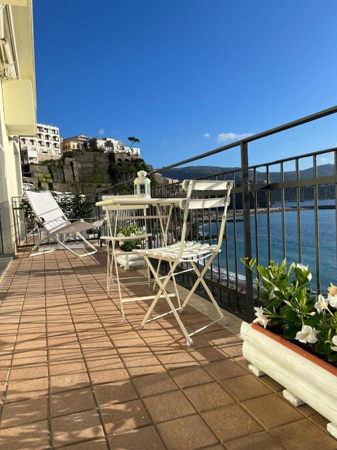 Villa Residenza Mare Di Sotto Sorrento Meta Exterior foto